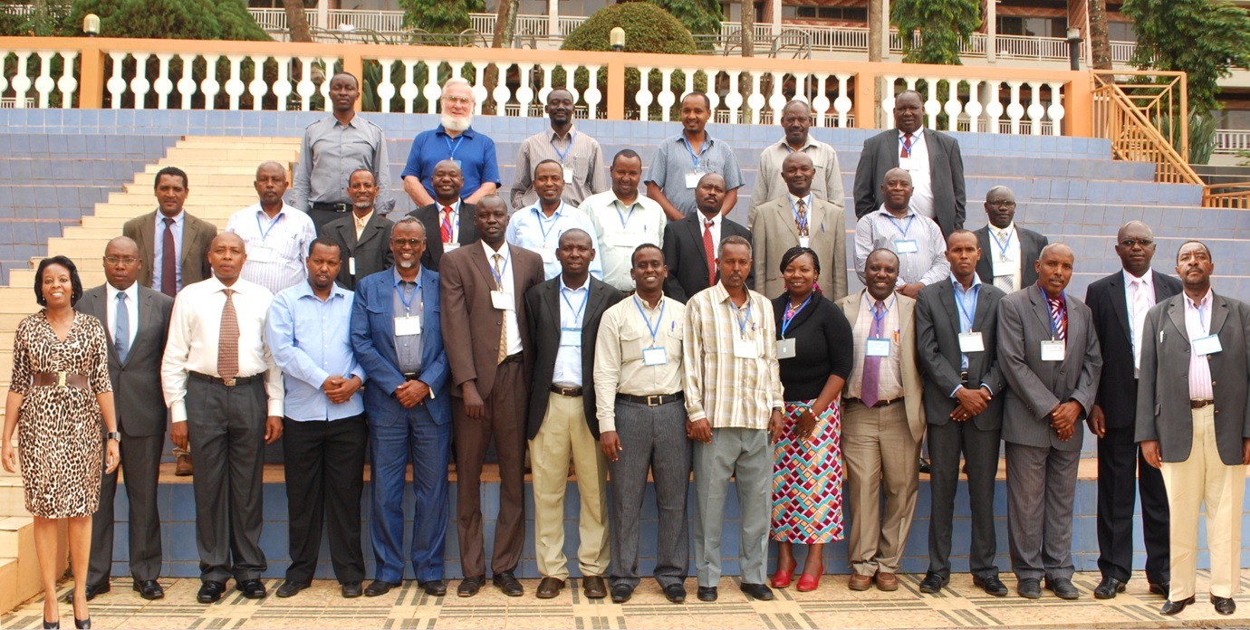 © 2014 AU-IBAR. Group photo of all the participants Workshop for the development of SMP-AH country activity plans.