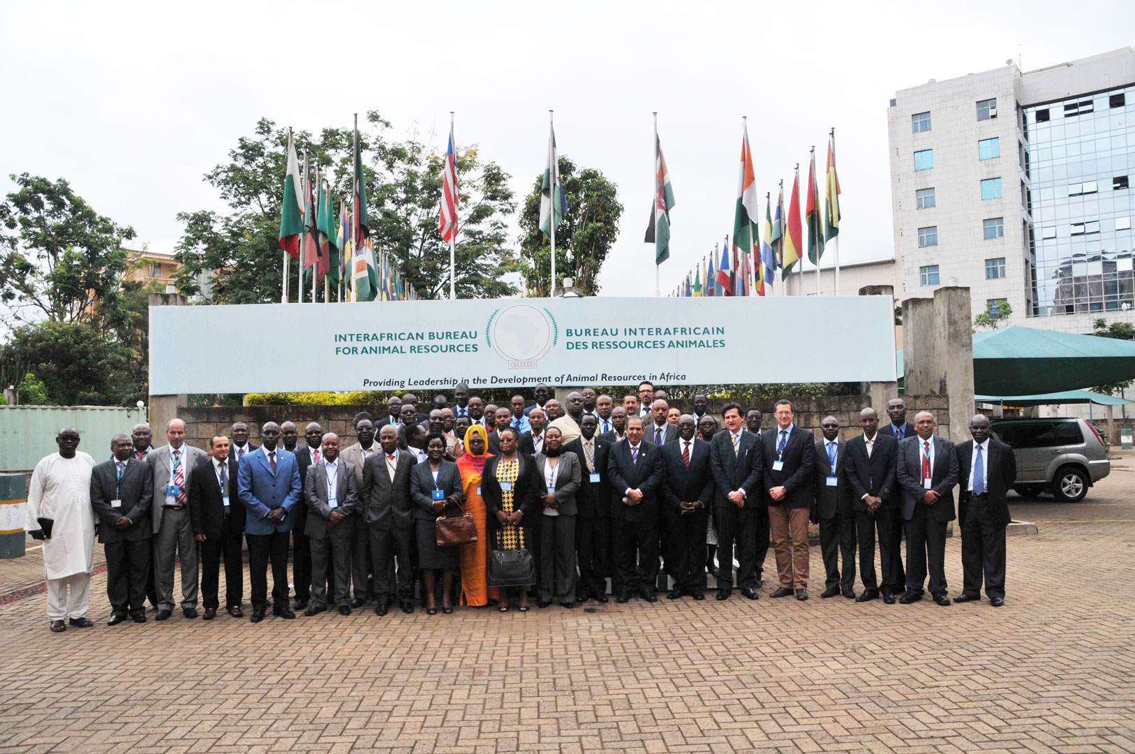  2014 AU-IBAR. His Excellency, Abdihakim Abdullahi Haji Omar Camay, the Acting President of the Puntland State of Somalia (Centre) officially launching the RAHS project accompanied by (seated L-R), Ms. Daria Fane, the Head of Cooperation of the EU Delegat