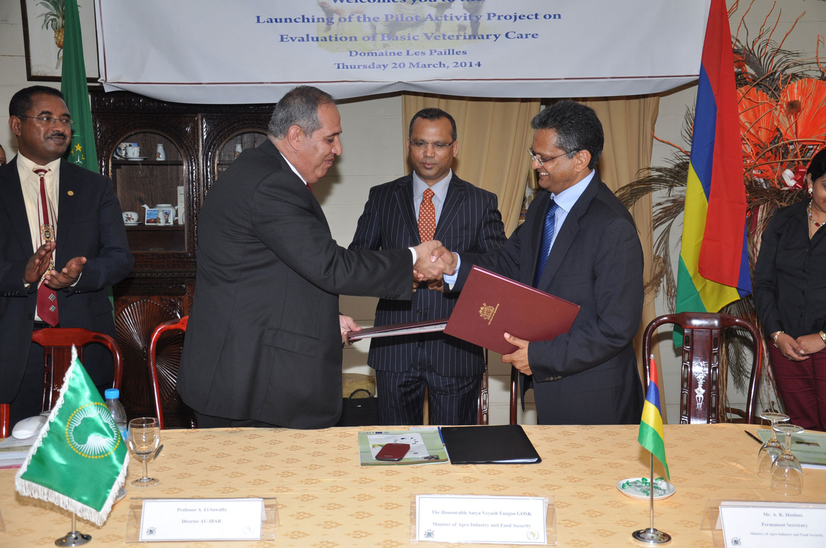 Mauritius signs pilot activity project entitled as “Evaluation of Basic Veterinary Care in Mauritius”